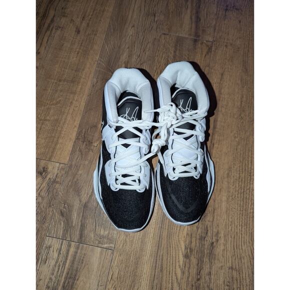 Nike Other - Nike Kyrie Infinity TB Promo Black White Sneakers Men's Size 8 DO9616-002